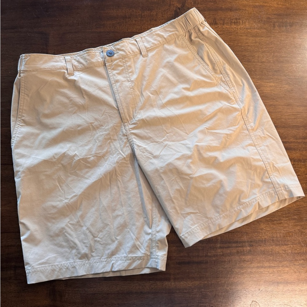 Free Fly Apparel Men's Light Tan Size Large